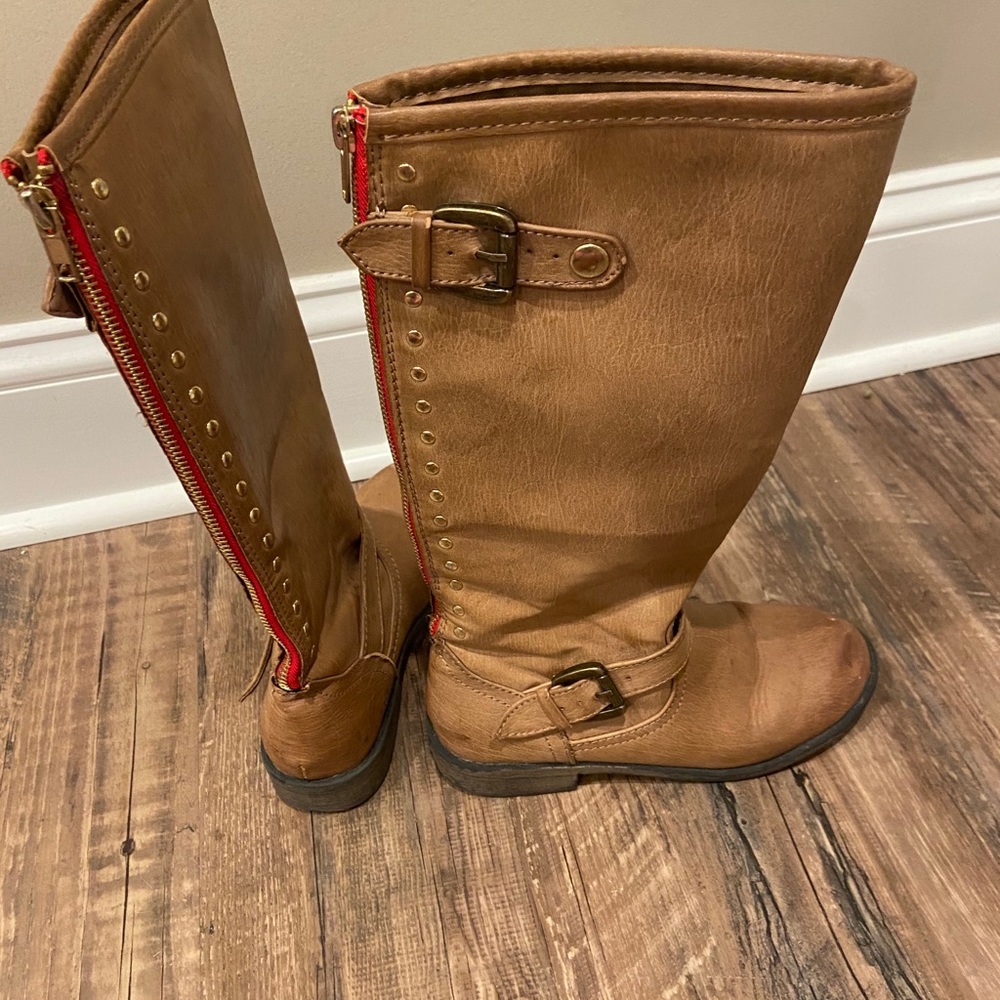Girls justice boots sz 3